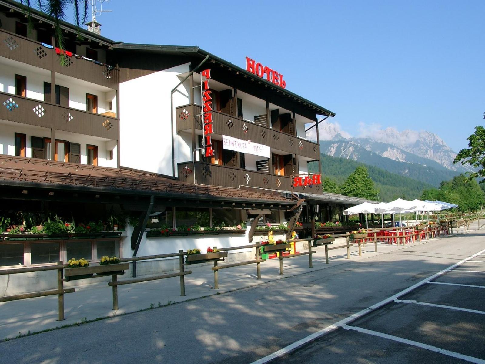 Hotel Davost Forni di Sopra Exteriér fotografie
